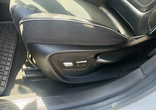 Renault Megane cena 66900 przebieg: 55200, rok produkcji 2019 z Skoki małe 232